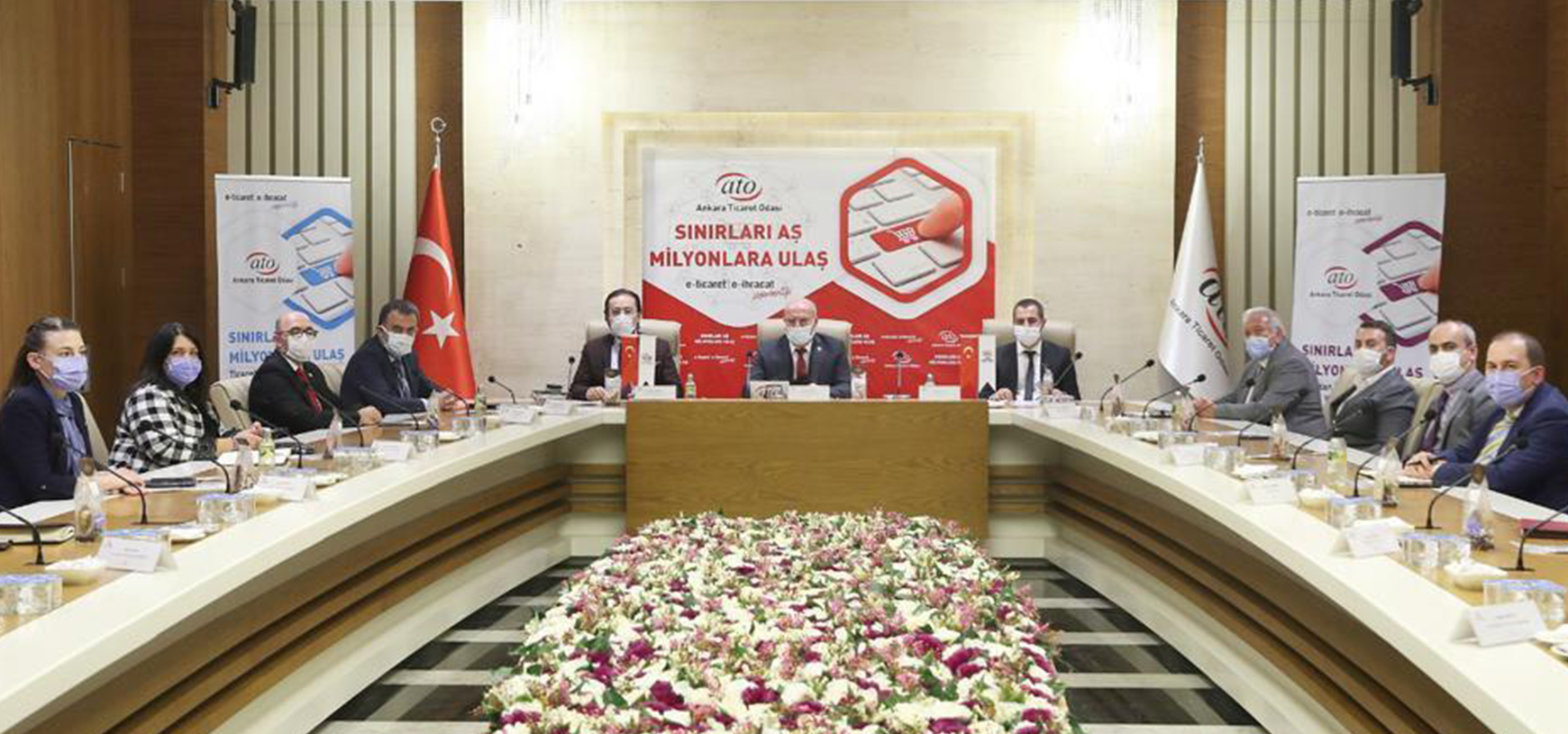 Sınırları Aş, Milyonlara Ulaş” projesiyle “E-ihracat ve E-ticaret Seferberliği” başlıyor.